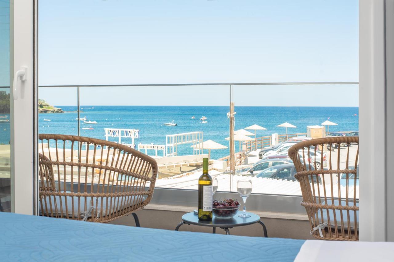 Mk Summer Breeze Luxury Apartments Agia Pelagia  Exterior photo